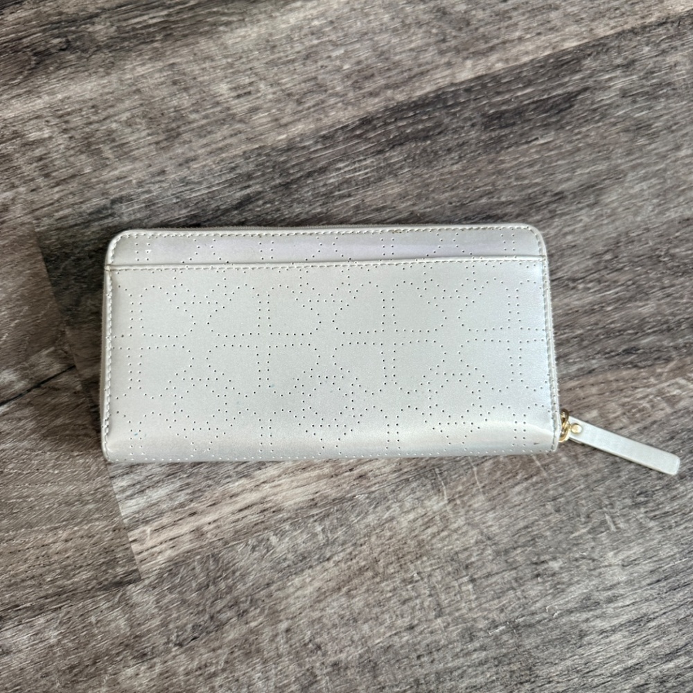 Kate Spade Neda Metallic Silver Perforated Wallet - Picture 4 of 5